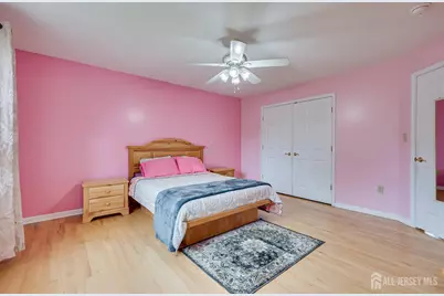 236 W Shirley Avenue W, Edison, NJ 08820 - Photo 34