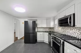 23 Longfield Rd, New Brunswick, NJ 08901 - Photo 20