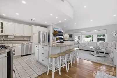 18 Stern Place, Fords, NJ 08863 - Photo 12