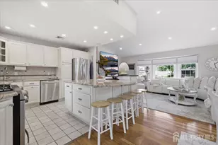 18 Stern Pl, Fords, NJ 08863 - Photo 12