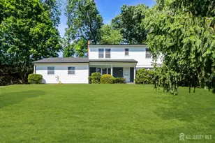 6 Conover Ct, East Brunswick Township, NJ 08816 - Photo 2