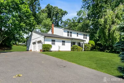 6 Conover Court, East Brunswick Township, NJ 08816 - Photo 4
