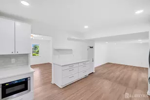 6 Conover Ct, East Brunswick Township, NJ 08816 - Photo 14