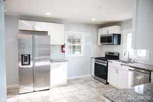 101 Perry St St, Keyport, NJ 07735 - Photo 14