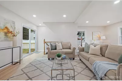 56 Harvey Circle, East Brunswick Township, NJ 08816 - Photo 4