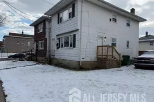 389 Fayette St, Perth Amboy, NJ 08861 - Photo 2