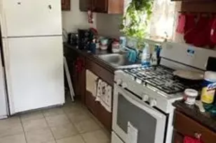 387 Fayette St, Perth Amboy, NJ 08861 - Photo 2