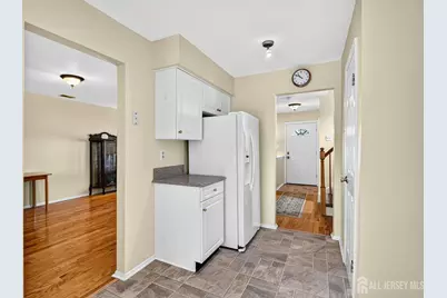 111 Sassafras Court, North Brunswick Township, NJ 08902 - Photo 16