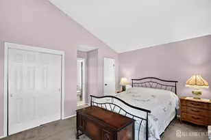 111 Sassafras Ct, North Brunswick Township, NJ 08902 - Photo 24