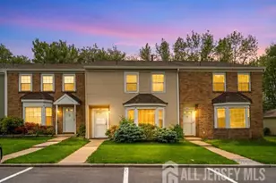 88 Wilshire Ct, Old Bridge Township, NJ 08857 - Photo 2