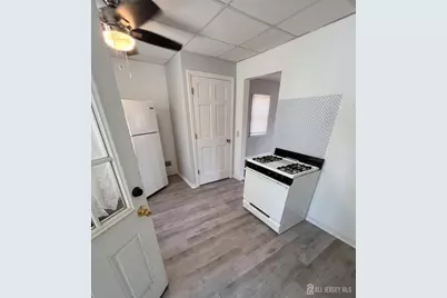 40-42 Moffett Street, Fords, NJ 08863 - Photo 10
