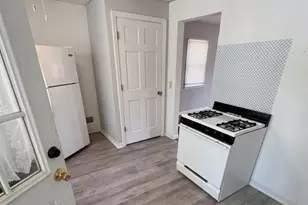 40-42 Moffett St, Fords, NJ 08863 - Photo 10