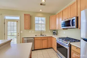 39 Stony Path Dr, South Brunswick Township, NJ 08810 - Photo 14