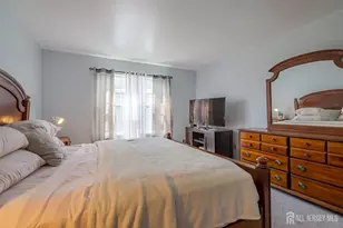 73 Kentucky Way, Freehold, NJ 07728 - Photo 14