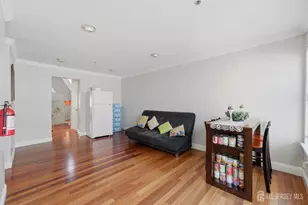 726 Harbortown Blvd, Perth Amboy, NJ 08861 - Photo 12