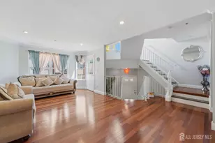 726 Harbortown Blvd, Perth Amboy, NJ 08861 - Photo 6