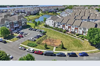 726 Harbortown Boulevard, Perth Amboy, NJ 08861 - Photo 48