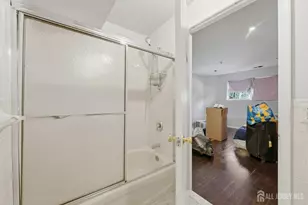 726 Harbortown Blvd, Perth Amboy, NJ 08861 - Photo 34