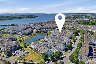 726 Harbortown Blvd, Perth Amboy, NJ 08861 - Photo 46