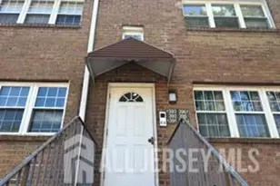 392 College Dr, Edison, NJ 08817 - Photo 16