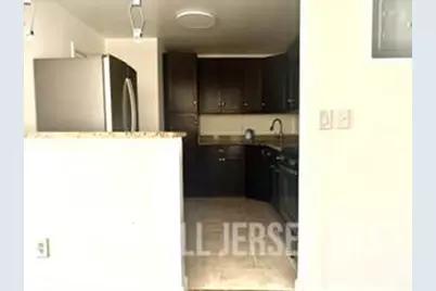 392 College Drive, Edison, NJ 08817 - Photo 4