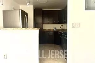392 College Dr, Edison, NJ 08817 - Photo 4