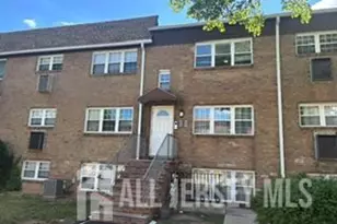 392 College Dr, Edison, NJ 08817 - Photo 14