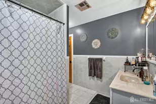 695 Spruce Rd, North Brunswick Township, NJ 08902 - Photo 44