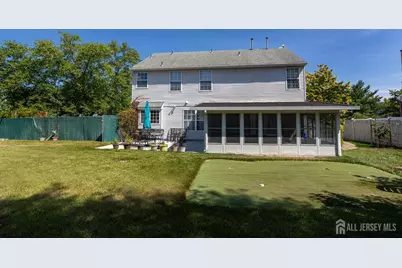 29 Major Drive, Sayreville, NJ 08872 - Photo 4