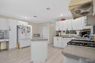 14 Gallo Way, Edison, NJ 08820 - Photo 14