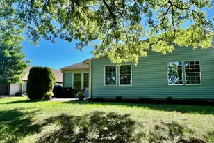 22A James Monroe Dr, Monroe Township, NJ 08831 - Photo 44