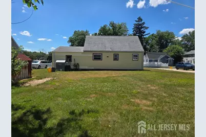 18 Victory Drive, Englishtown, NJ 07726 - Photo 10