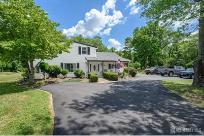 482 Stagecoach Road, Freehold, NJ 08510 - Photo 22