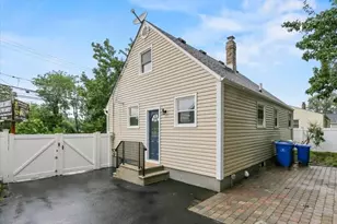 1114 Bordentown Ave, Sayreville, NJ 08859 - Photo 22