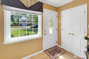 27 Sefton Cir Circle, Piscataway Township, NJ 08854 - Photo 4
