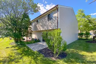 1 Orchid Ct, Edison, NJ 08820 - Photo 2