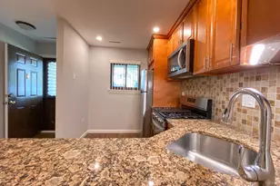 1 Orchid Ct, Edison, NJ 08820 - Photo 8