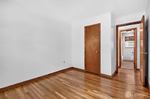 154 Tabb Ave, Piscataway Township, NJ 08854 - Photo 14