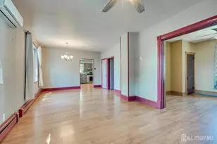 10 Jeff St, Edison, NJ 08837 - Photo 8