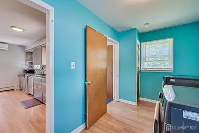 10 Jeff Street, Edison, NJ 08837 - Photo 16