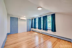 10 Jeff St, Edison, NJ 08837 - Photo 24