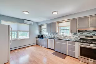 10 Jeff St, Edison, NJ 08837 - Photo 14