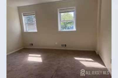 614 W 8 Th St Street, Plainfield, NJ 07060 - Photo 8