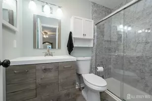18 Holly Ct, Flemington, NJ 08822 - Photo 20