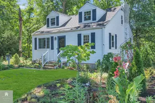 32 Bruning Ln, Spotswood, NJ 08884 - Photo 2
