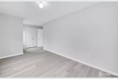 160 Hillside Avenue, Piscataway Township, NJ 08854 - Photo 14