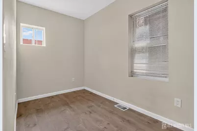 331 Watson Avenue, Perth Amboy, NJ 08861 - Photo 16