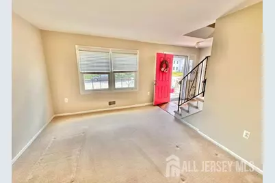 17 Reid Way, Freehold, NJ 07728 - Photo 6