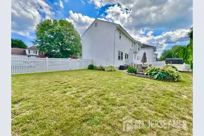 17 Reid Way, Freehold, NJ 07728 - Photo 46