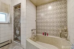 1868 Amwell Rd, Franklin Township, NJ 08873 - Photo 14
